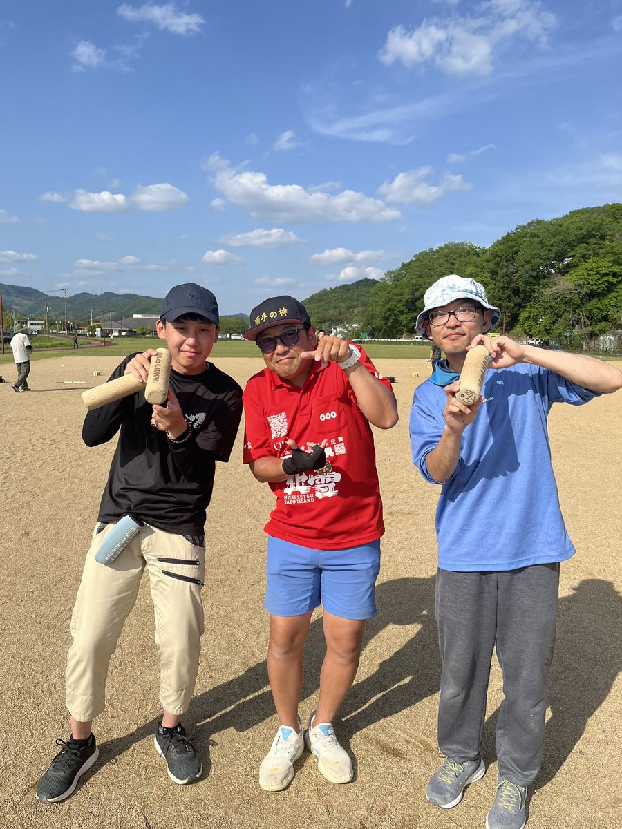 亮太モルック tweet media