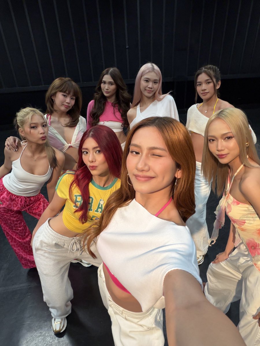 colet on weverse 💬 tweet media