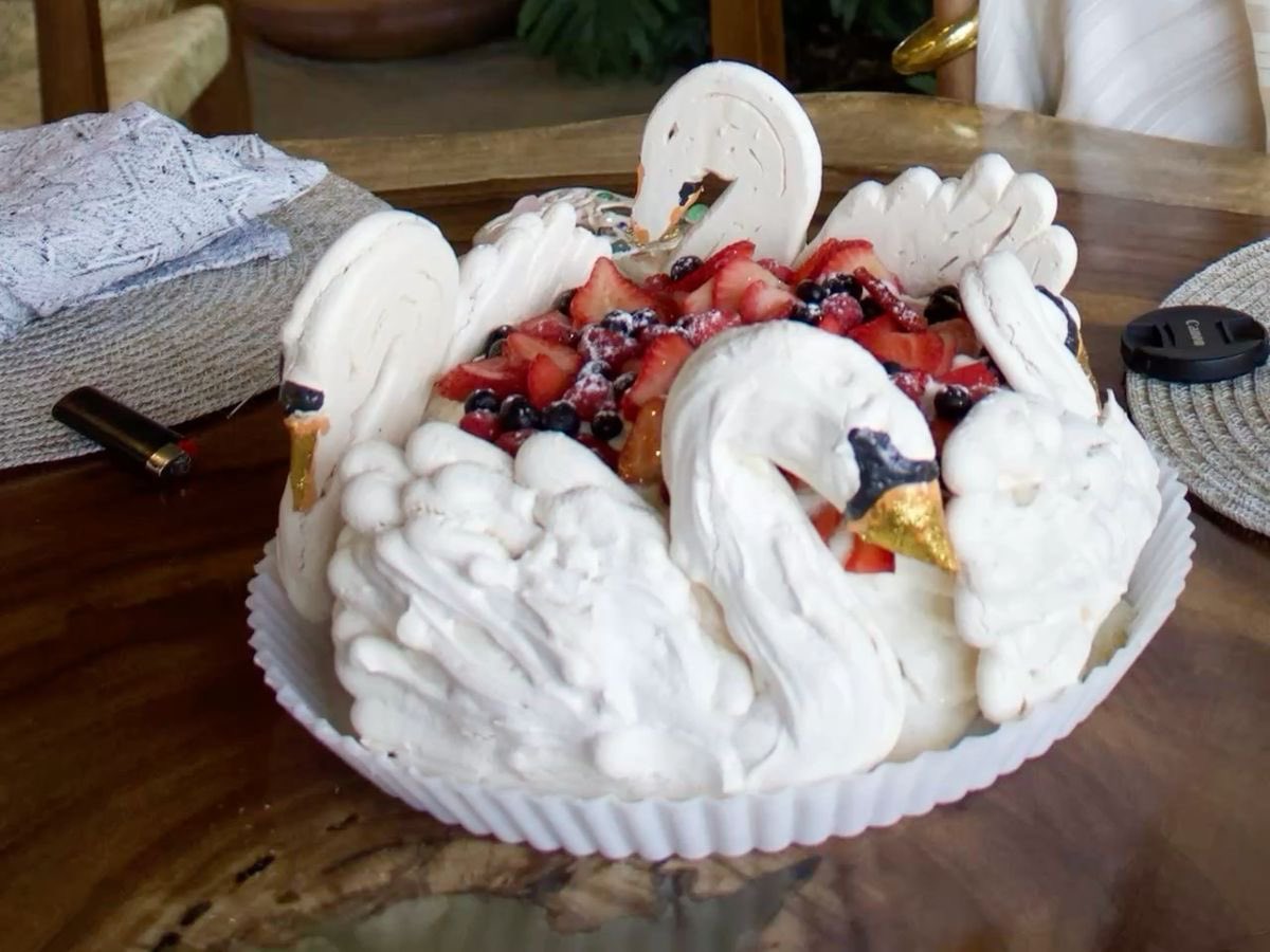 𝐸𝓂. tweet media