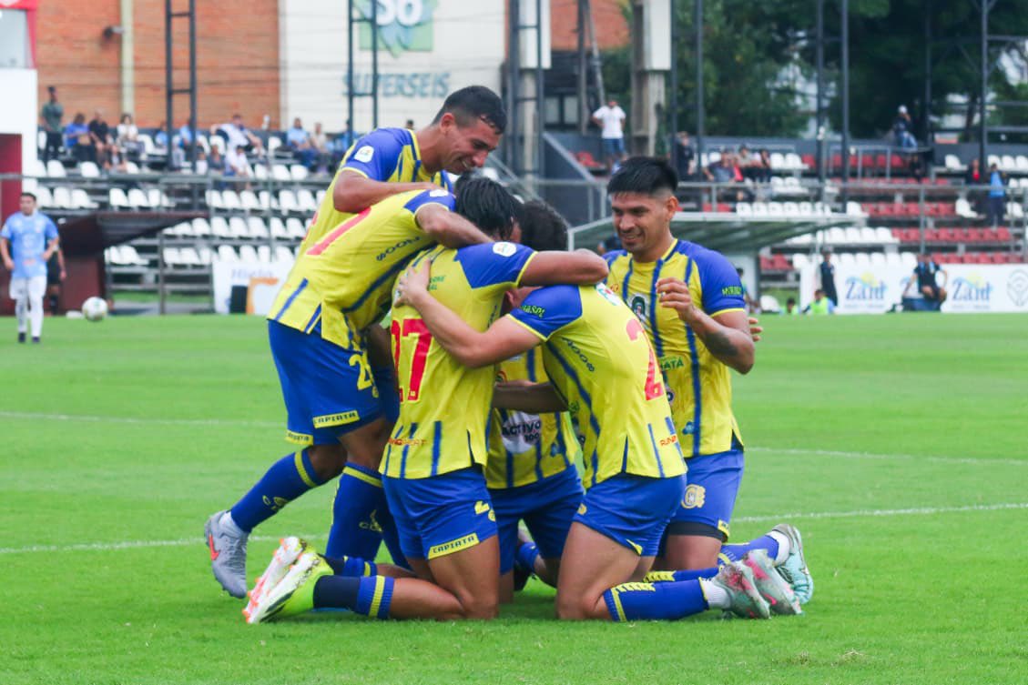 IntermediaAPF's tweet image. ⏱️ 40’

➡️ #Capiatá 1
➡️ #Resistencia 0

📅 Fecha 4.

#IntermediaAPF 🟠🟢