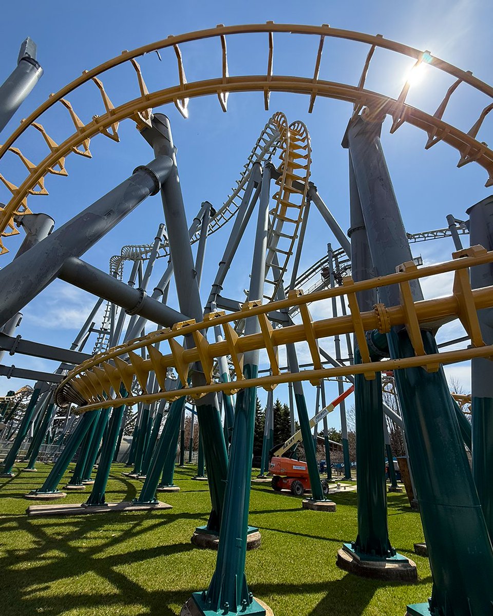 Canada's Wonderland tweet media