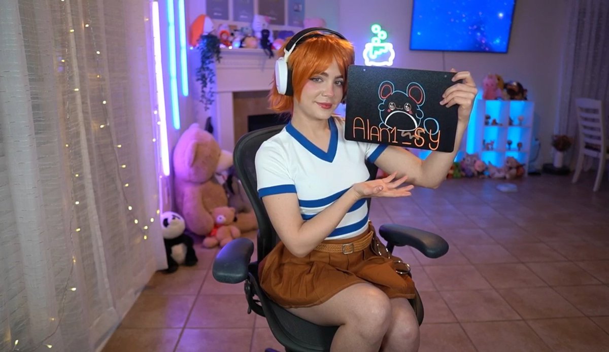 Alan23812's tweet photo. @staryuukiii  muchas gracias por el zing quedó muy lindo el dibujito, y el cosplay te queda muy lindo. #staryuukizings https://t.co/FCjxtLR6H0
