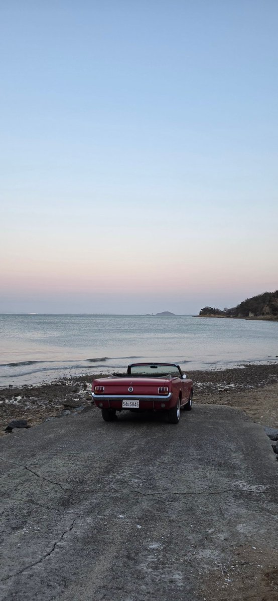 바나들을 위한 깜짝 선물
#CPR 뮤직비디오가 공개되었습니다!
어떤 사고가 벌어져도, 아득한 어둠 속에서도
바나들의 함성과 사랑만 있다면
비원에이포컴퍼니의 심장은 멈추지 않습니다. 살아야 할 이유, 바나들의 방향 지시등을 따라 You're my #CPR 
늘 감사하고 사랑합니다. 
비세최💚바세최
#B1A4