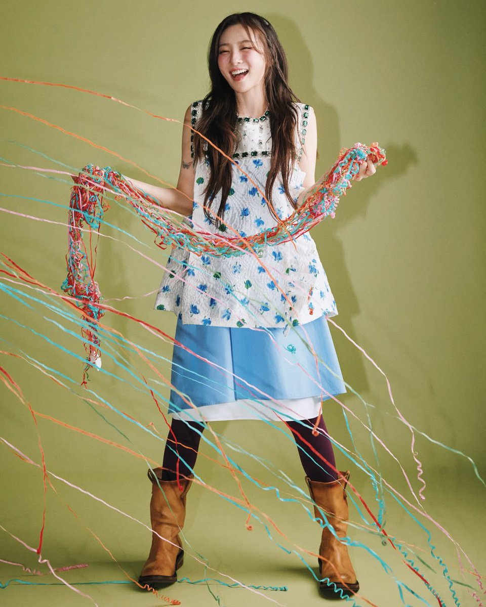 boolssaa's tweet photo. 데이즈드 코리아 인스타 (@dazedkorea)

DAZED KOREA 2026 ICON Edition
볼빨간사춘기 안지영 https://t.co/0MsVOCn0By