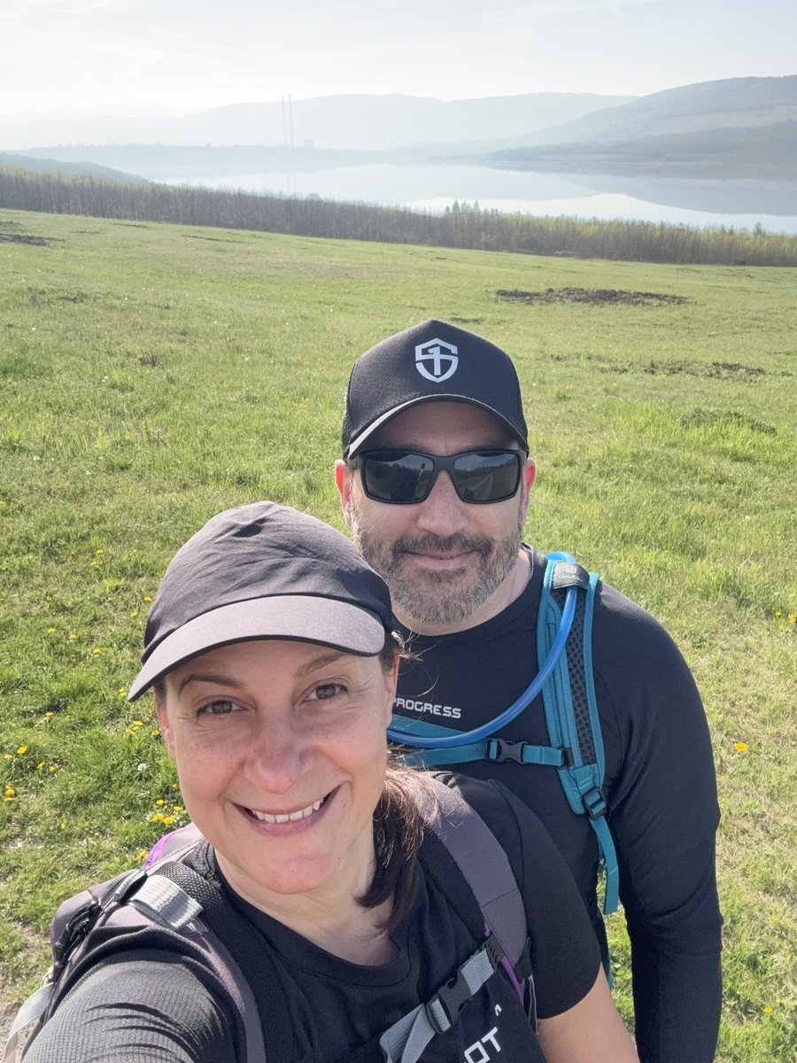 danhampl's tweet photo. @PetrJilg Naprostý souhlas 🌞🤗 (dnes 👫🏻🥾🎒 Ústí nad Labem - jezero Milada 🌊 a kopec Jedovina ⛰️). https://t.co/rJvZlmCJxU