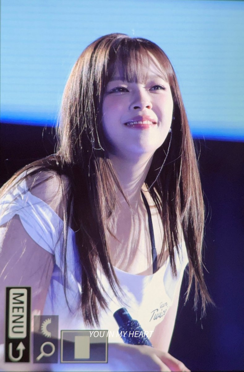 YIMH_TWICE's tweet photo. 260425 국립 프리뷰

국립 축하해요🥹💚

#TWICE_THISISFOR_WORLD_TOUR_IN_JAPAN #TWICE #JEONGYEON #트와이스 #정연 #ジョンヨン https://t.co/kRK0VRv8ny