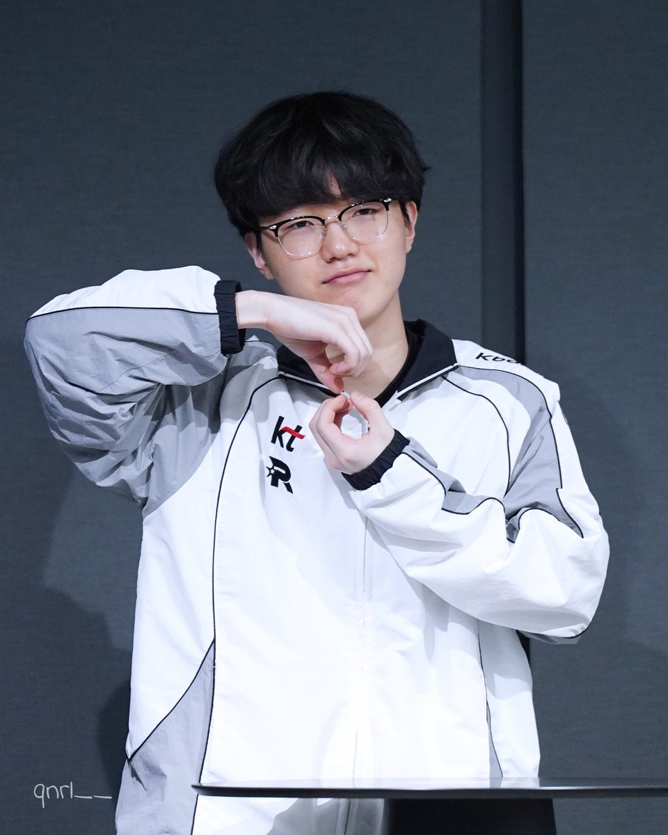 qnrl__'s tweet image. 260424 LCK 정규시즌
KT vs BFX

🎢 KT 롤스터 8연승 🎢

#PerfecT #Cuzz #Bdd #Aiming #Effort
