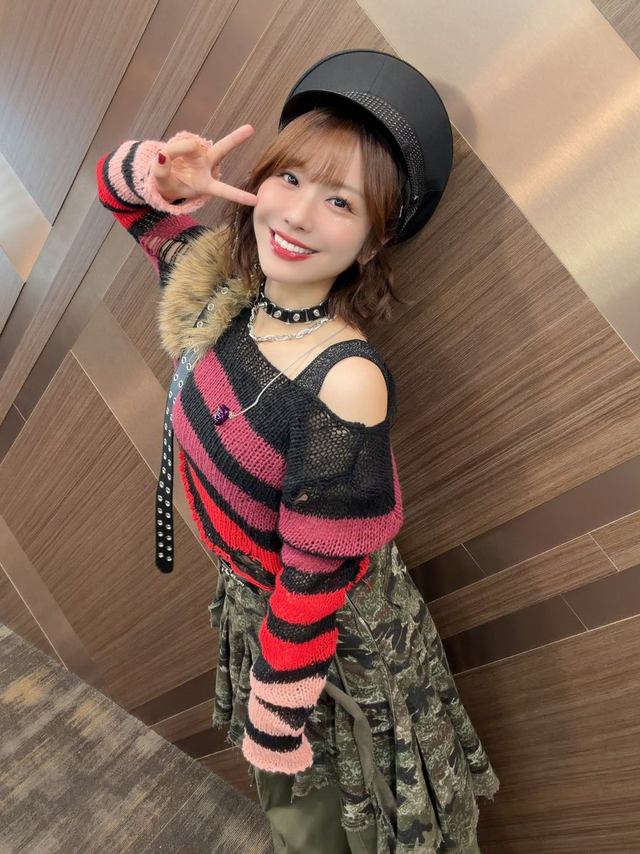 aimi_sound's tweet photo. #愛美NEW_WORLDツアー 台北✨
ありがとうございました！！！！！！！

これにてほんとにファイナル！！です！！

終わってみればあっという間の旅路でしたが、一緒に「新世界」を創ってくれてありがとうございました☺️👑

愛美神より✌️ https://t.co/3UHusngahq