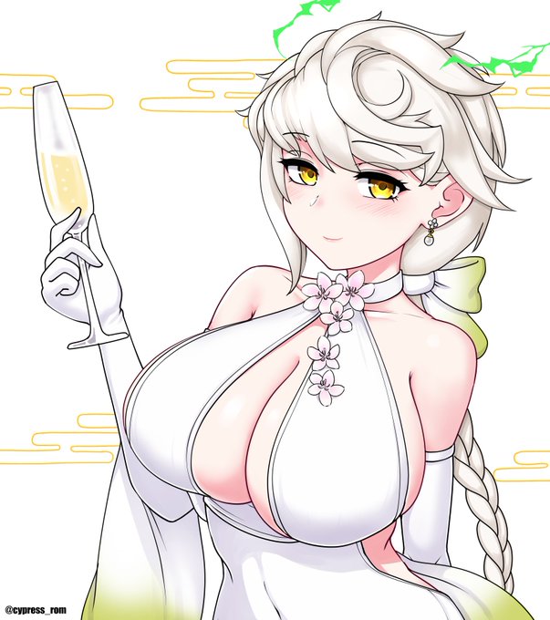 サタデーナイト雲龍15
13周年記念パーティモードの雲龍です
龍驤と姉妹たちが頑張って髪をなでつけてたんですが、やはり無駄だったようです 