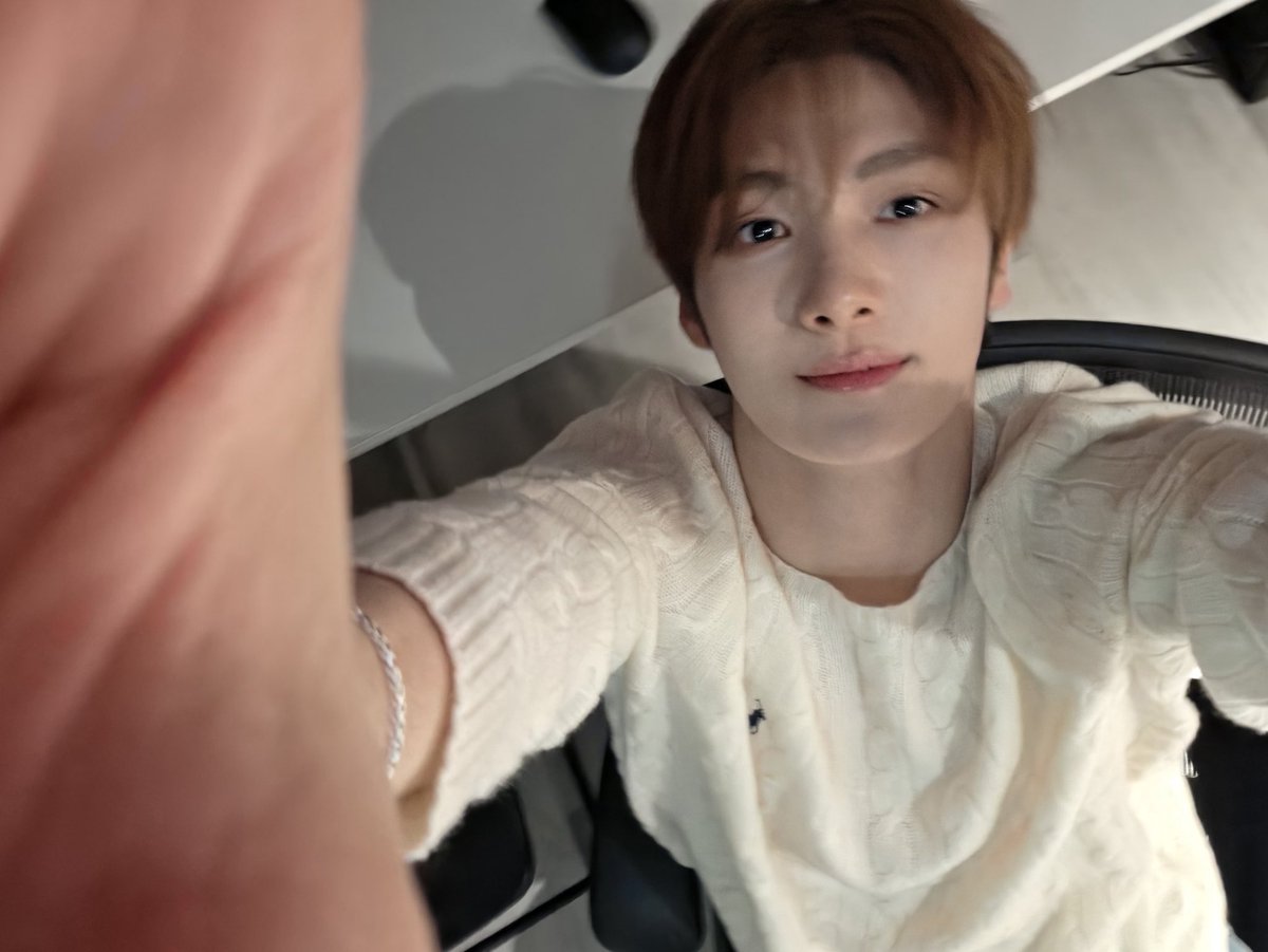 츄니 tweet media