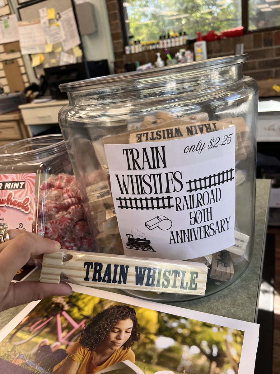 Lulapharmacy's tweet photo. 🚂💙 7 DAYS UNTIL RAILROAD DAYS 💙🚂

Lula fam 👀
We’re just ONE WEEK away!

🎉 The excitement is building… are you ready?!

🚂 Don’t forget your train whistle — a MUST for the big day!

See you soon 💙 https://t.co/QQGFRZcvum
