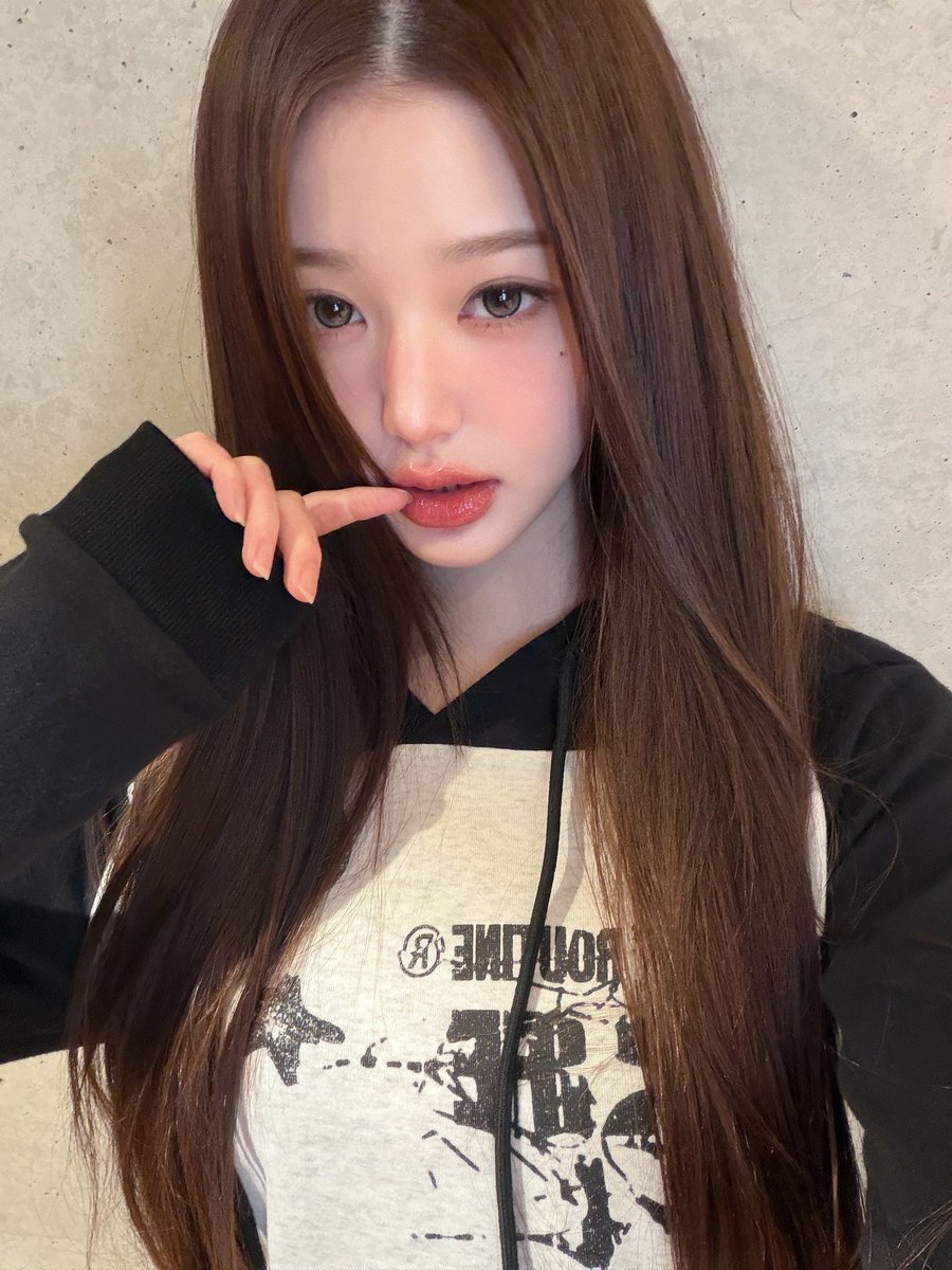 TEAM-NYEONG 🐰 tweet media