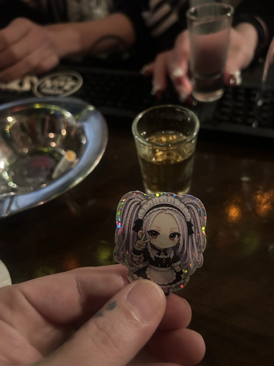 キャット® tweet media