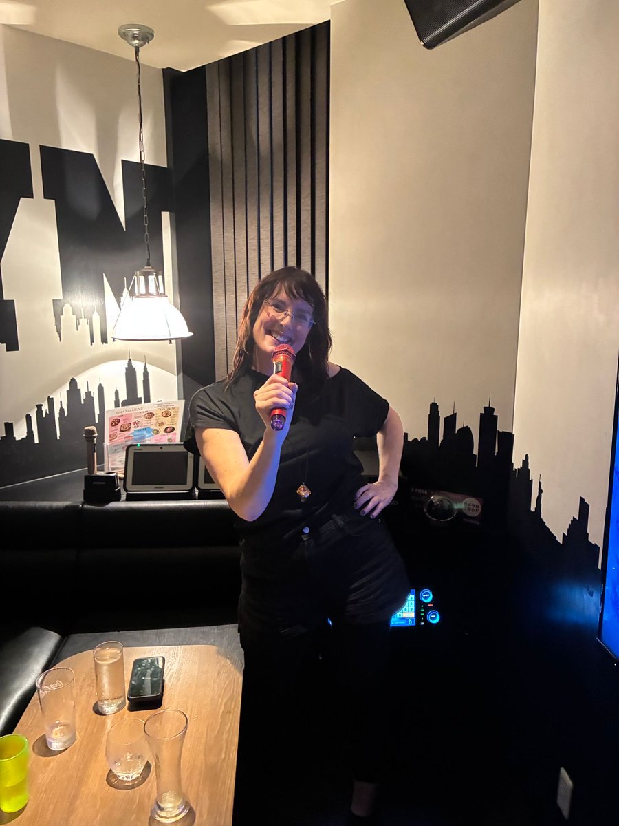 KarSugrue's tweet image. This day 6 years ago I found lumps in my breast

I nearly didn’t get it checked

In these chaotic times it might be easy not to get things checked- please do.

Check your bits.Go to the doc.Get treated.Get better.Sing Karaoke in Tokyo on your 50th birthday.

#cancer #breastcancer