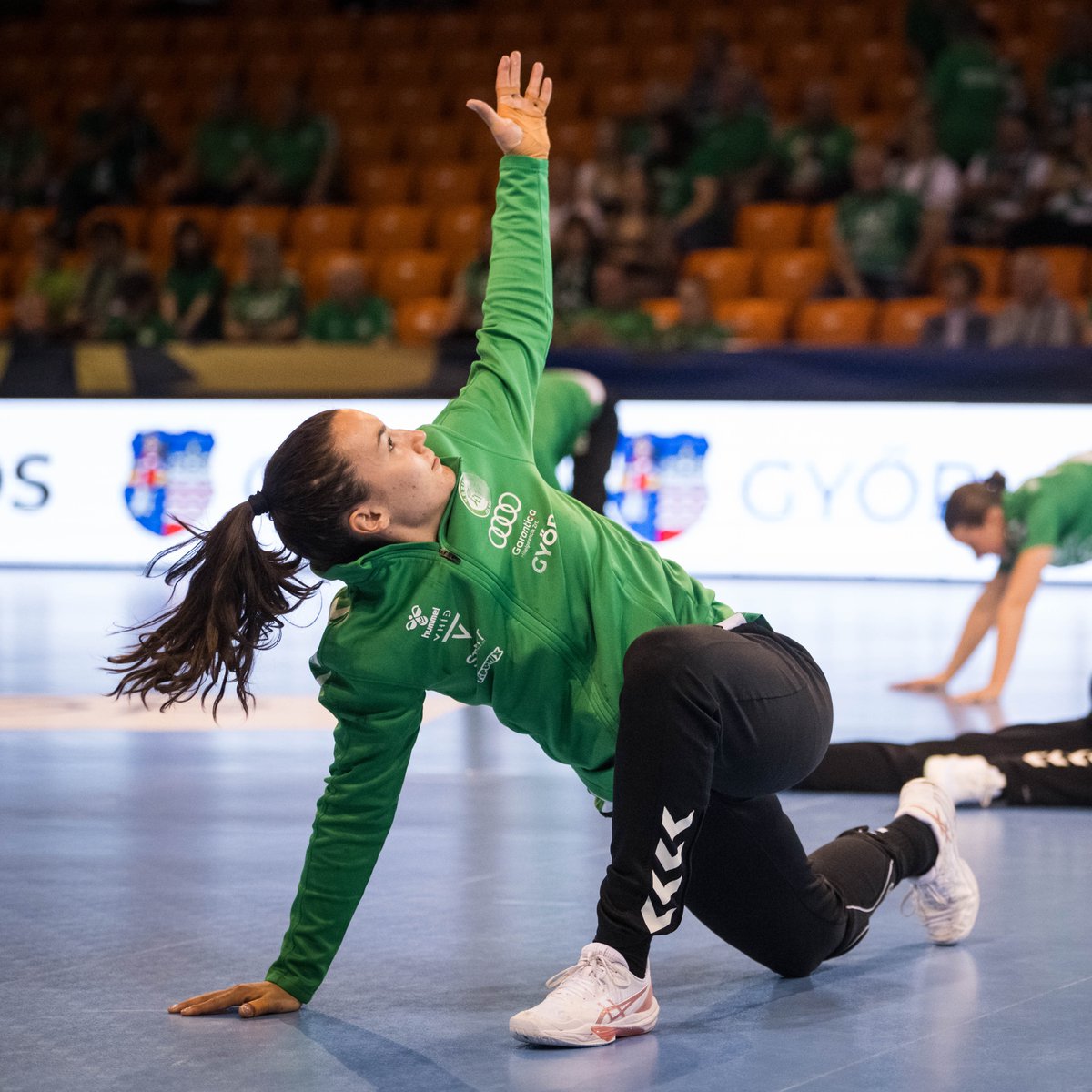 ehfcl's tweet image. Road to the 𝗘𝗛𝗙 𝗙𝗜𝗡𝗔𝗟𝟰 is ON 🚀 

On the menu today 🧑‍🍳 

🇭🇺 Győri Audi ETO KC 🆚 Odense Håndbold 🇩🇰

Quarter-Final | 2nd Leg | 16:00 CET ⏰

📺Watch live on ehftv.com

#ehfcl #clw #handball