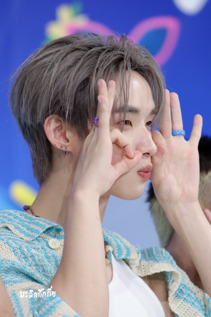 มะลึกกึ๊กกึ๋ย tweet media