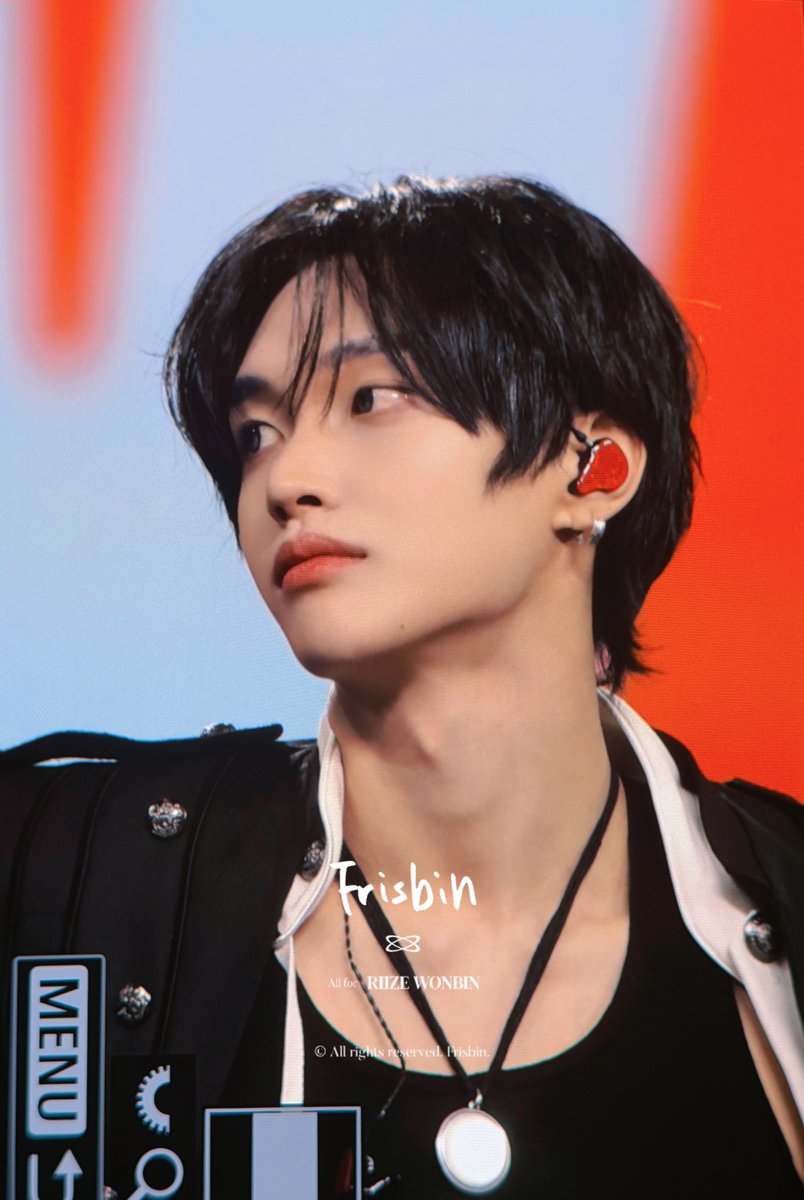 Frisbin. tweet media