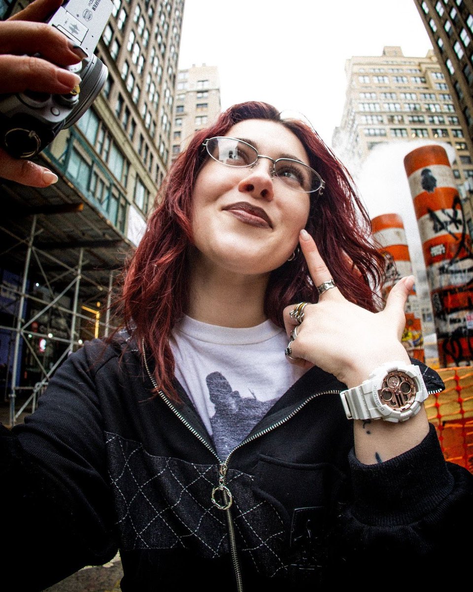 GShock_US's tweet image. Take the pic… it lasts longer. 📸✨
NYC moves fast. Freeze the moment – you’ve got time. 

⌚ GMAS140PG-7A

Get the look: 
casio.com/us/watches/gsh…

#GSHOCK #gshockwatch