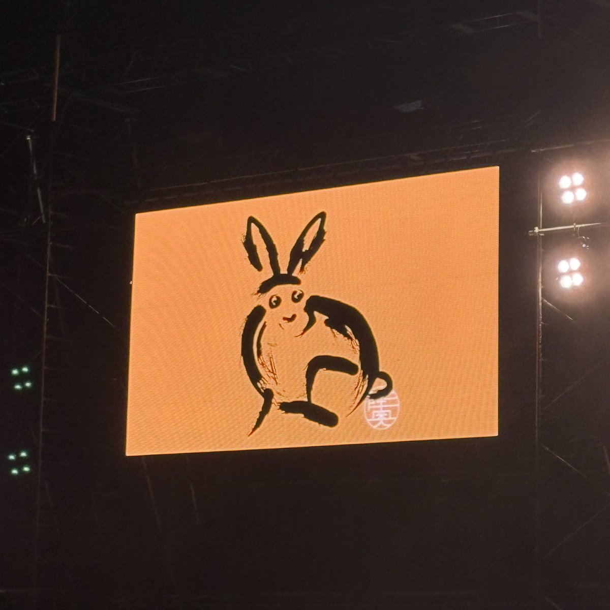 カーミー tweet media