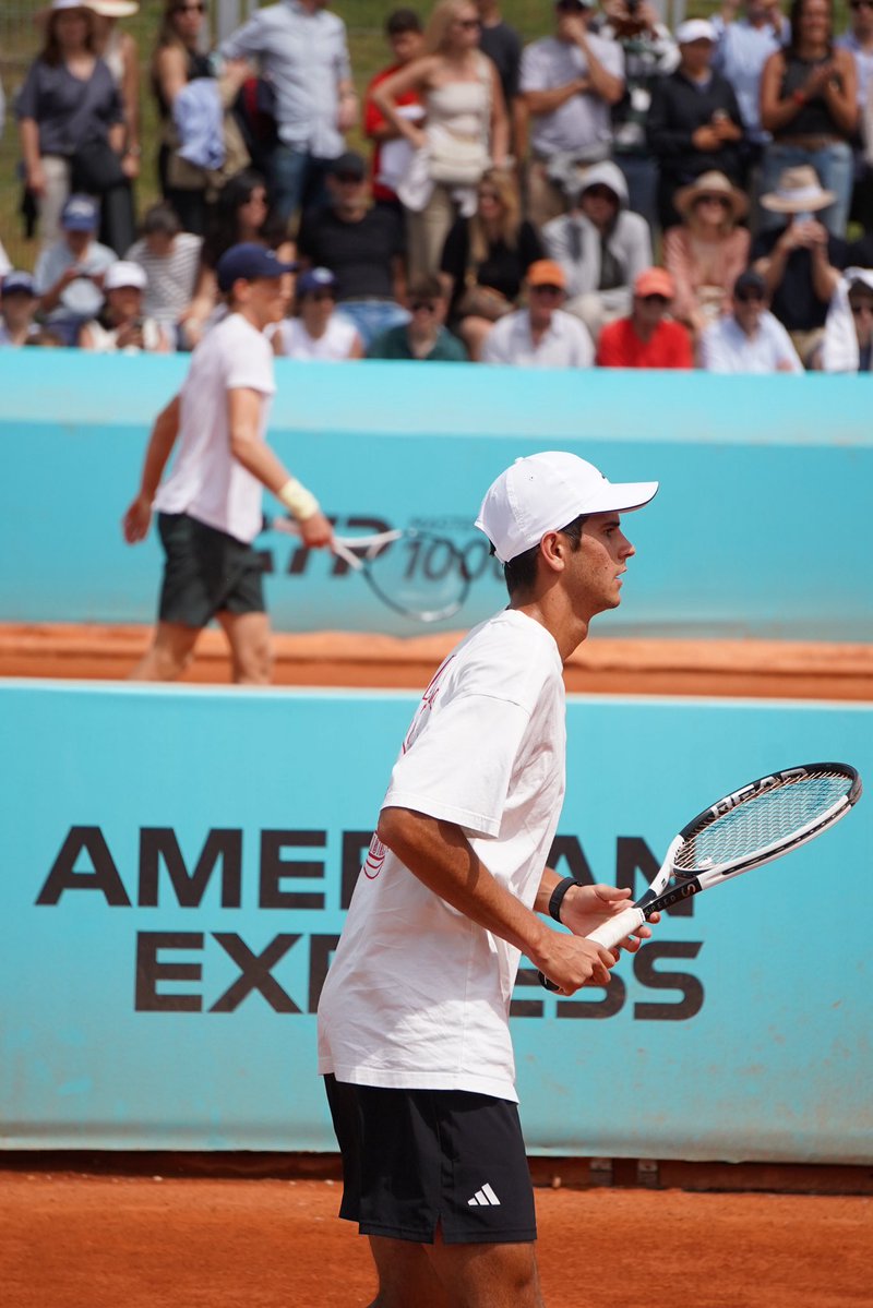 jannik sinner files tweet media