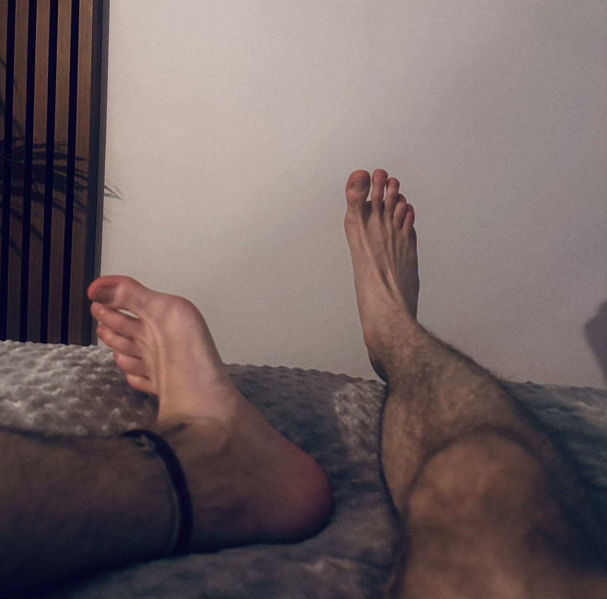 aiden 🦶🏻 tweet media