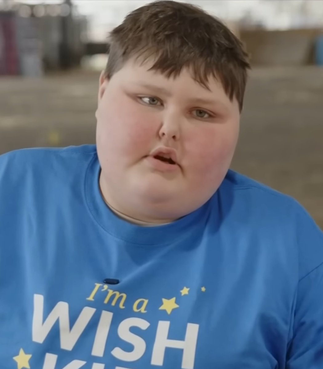pubity's tweet photo. Jude Baker, a 14 year-old boy who beat cancer this year, was offered a Make-a-Wish for whatever he wanted. Jude chose to give back to his community, feeding over 300 homeless people and giving them essential supplies. 

He had no backup wish, this was the only thing he wanted. https://t.co/RM1o904oDi