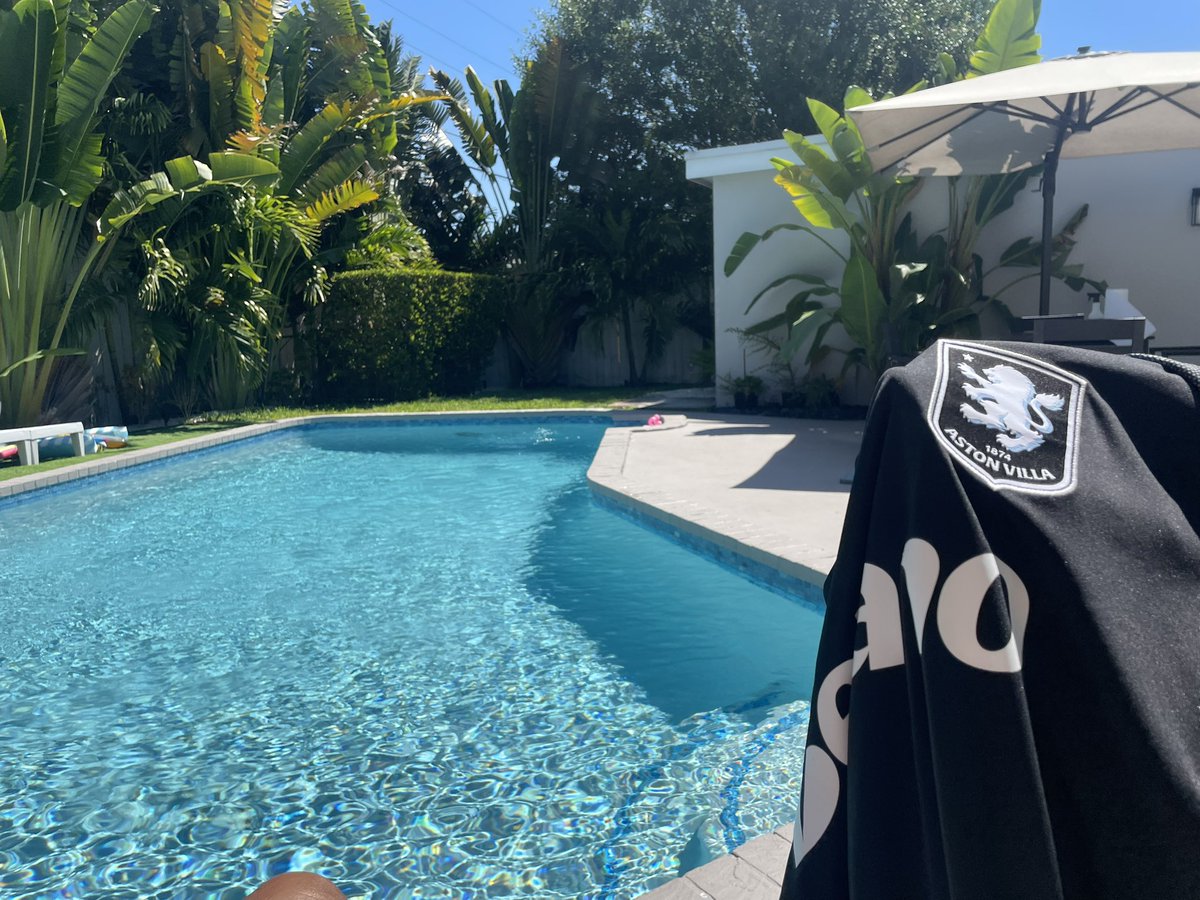 olas_usa's tweet photo. Up at 6 am excited  and of  course we don't show up again oh well back to pool hot as balls here. https://t.co/vnlYUkwVY6
