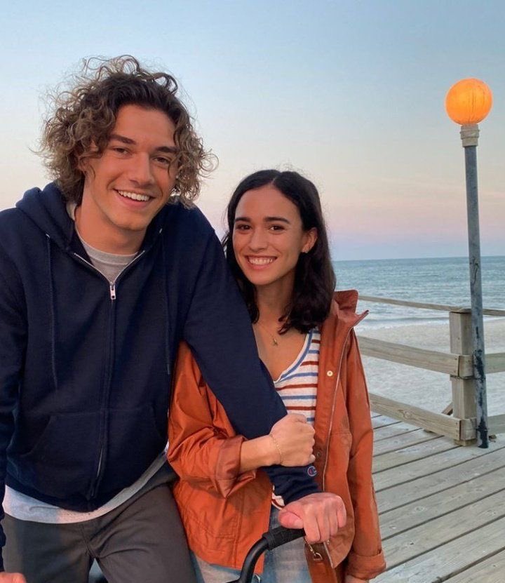 ems 🏒 tweet media