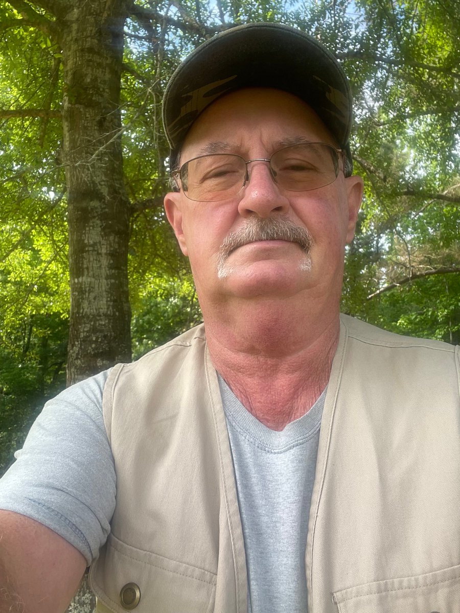 Brother Ray tweet media