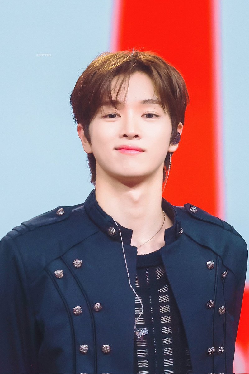 💘🦌🐸🫧💯🪽☝🏻🌸 tweet media