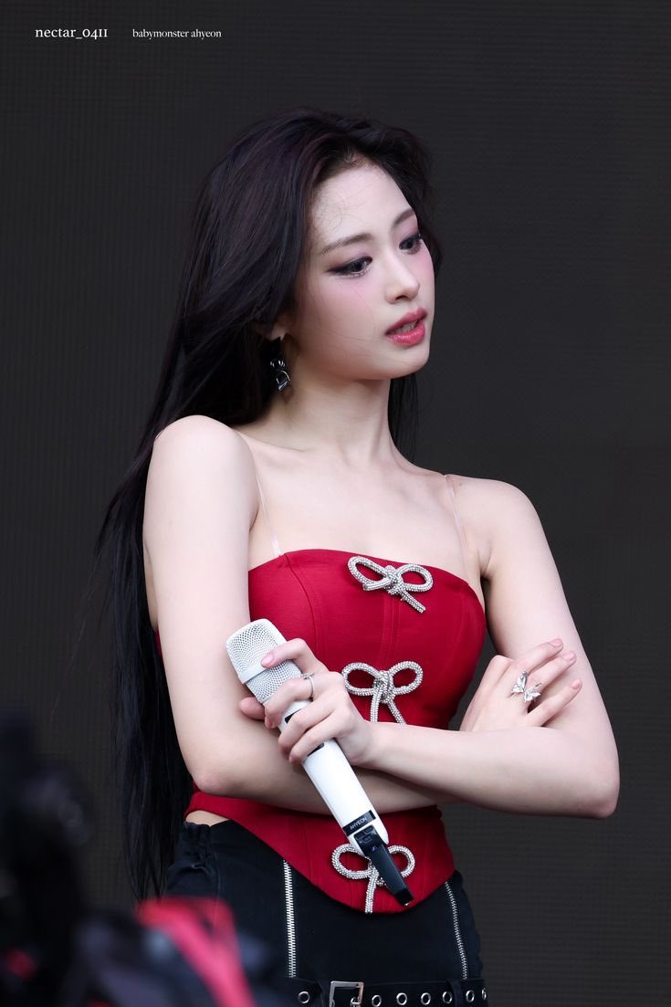 AHYEON CHART tweet media