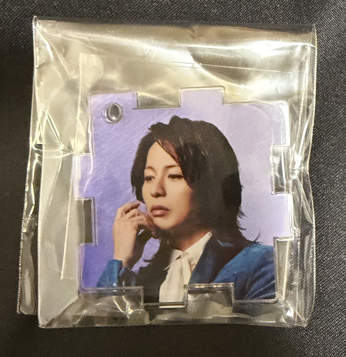 emaeman625's tweet photo. @moko_moko_a ご連絡ありがとうございます。
お求めのリチャードはこちらでお間違い無いでしょうか。
また、前用の関係でマチネ前ですとお取引の時間が比較的開演時間近くなってしまう可能性がございます。
上記よろしければお取引をさせていただきたく存じます。
ご確認いただけますと幸いです。 https://t.co/j7cxnKkAP8