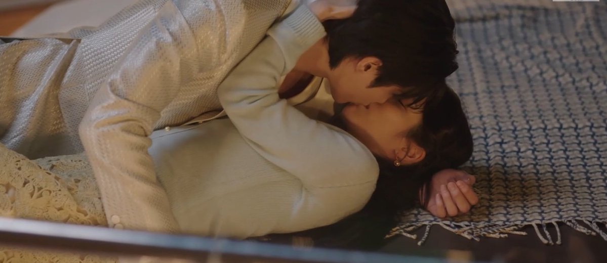 ⋆˚࿔ PERFECT CROWN Era 𝜗𝜚˚⋆ tweet media