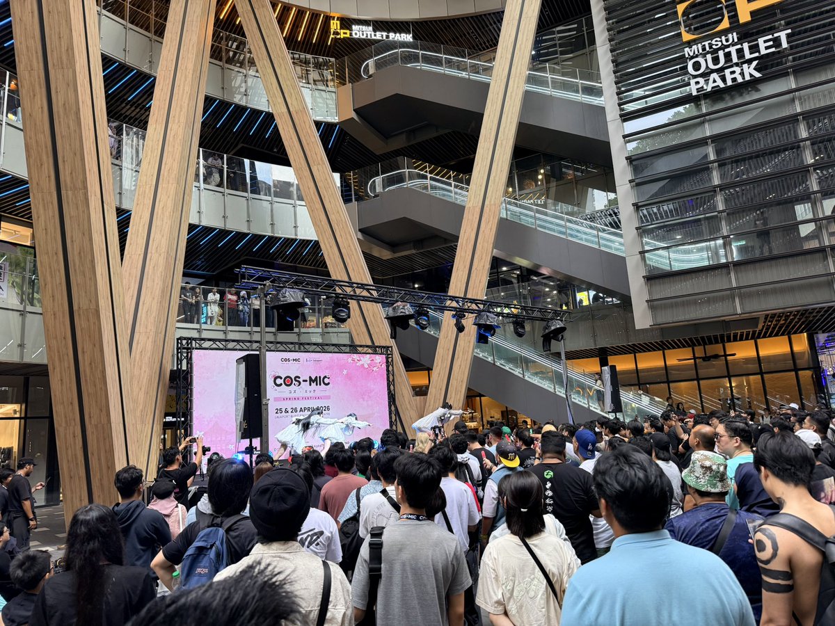 OKETARIHO's tweet image. What a satisfying day⚡︎Thanks to all the customers and the support crew for everything⚡︎See you all tomorrow, the 26th⚡︎ 
#YOURADVISORYBOARD
#malaysia 
#kualalumpur