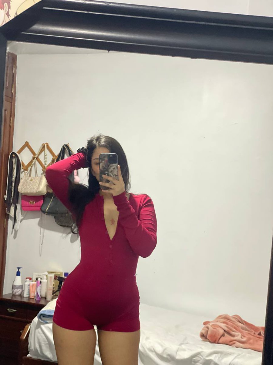 Annysita tweet media