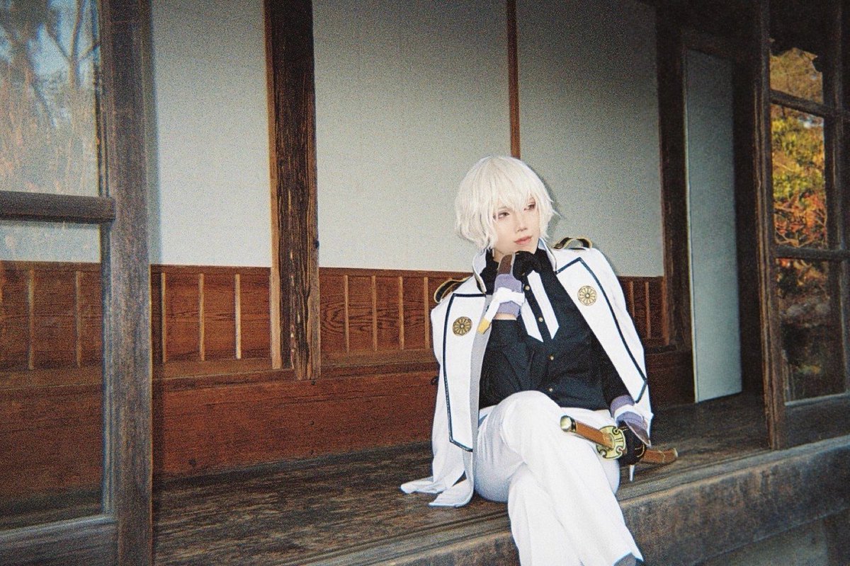 ヴァル tweet media