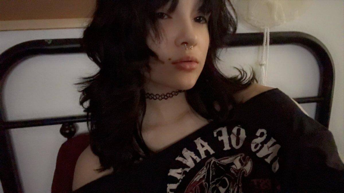 lucy•.* tweet media