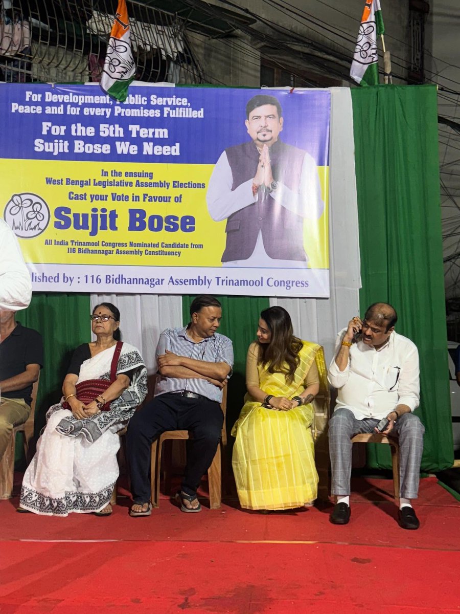 VivekGuptaAITC's tweet image. Street corner meeting organised by Hindi Prakosth in support of Shri @sujitboseaitc 
Cast your valuable vote in favour of the AITC symbol to re-elect Sujit Da and continue the journey of development and progress.

#Election2026 #WestBengal #Campaign #AITC #SujitBose