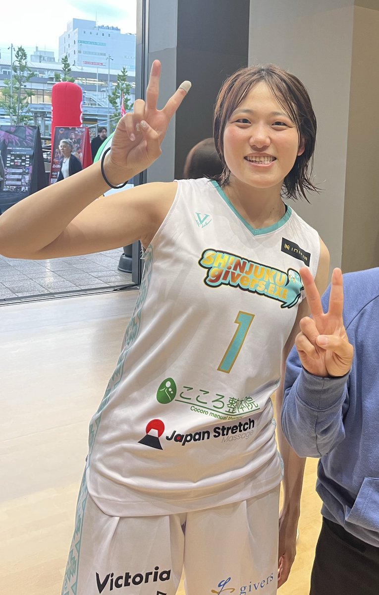 noraneko tweet media