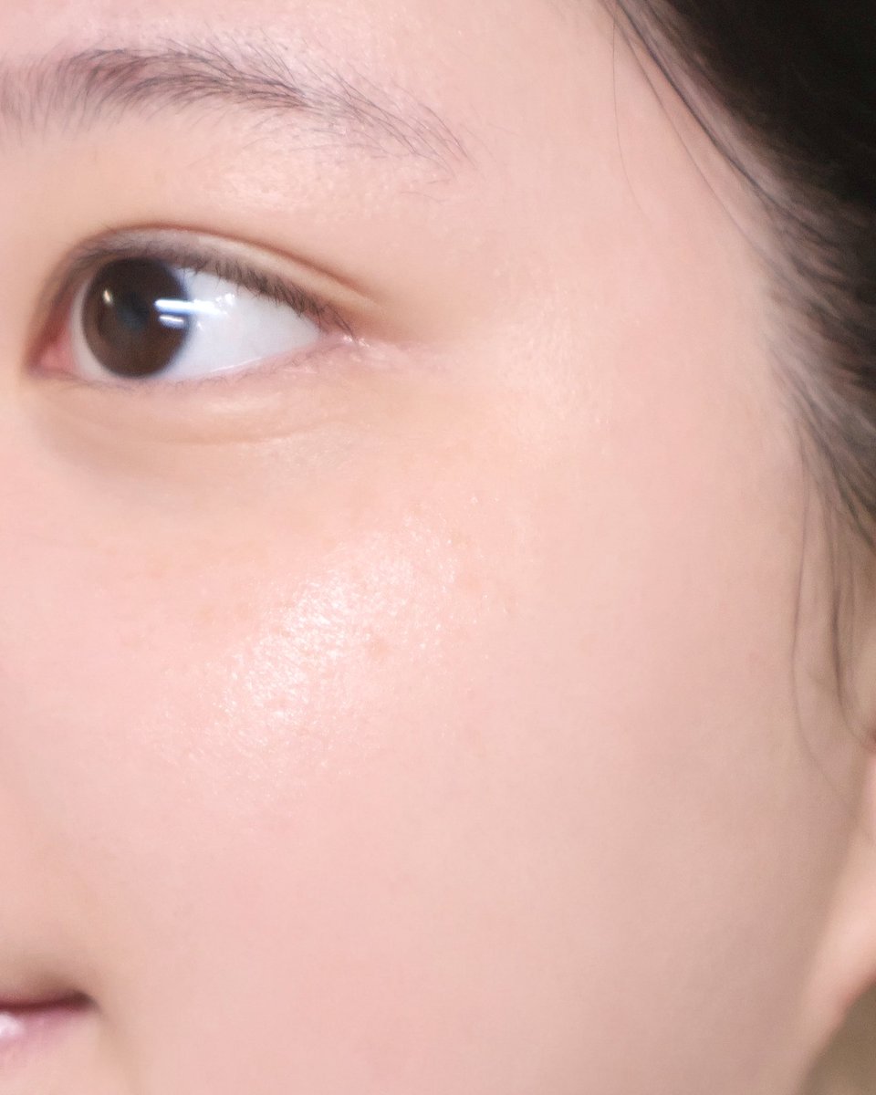 #광고 

#RT이벤트 조선미녀 인삼 탄력 크림 60ml (3인)🎁

발효 레티놀과 조선미녀가 커스터마이징 한 인삼 세라마이드로 자극은 down 탄력은 UP 해주는
조선미녀 인삼 탄력 크림 소개드려요💛

여름에도 완전 가능한 제형 !!!! 
수부지 데일리 크림으로 넘 좋음

① NEW 인삼탄력크림 24,000->18,000