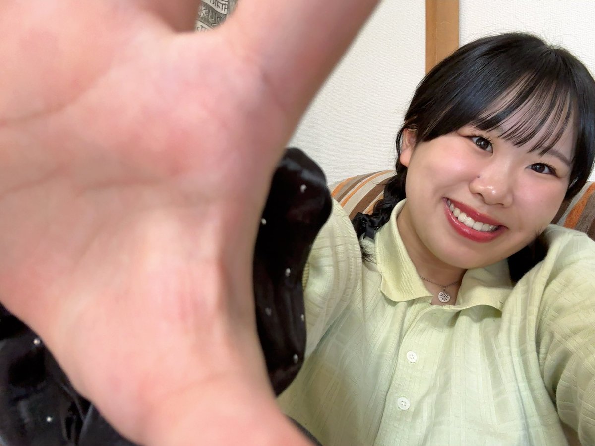 こんばんは🌝
tiktokを始めてみようと思います🎶
フラダンスとか歌とかお菓子作りとかとか、、🙈
載せてみようかなと思っています！
ぜひチェックしてください✅

【URL】↓
tiktok.com/@mao_kitamura?…