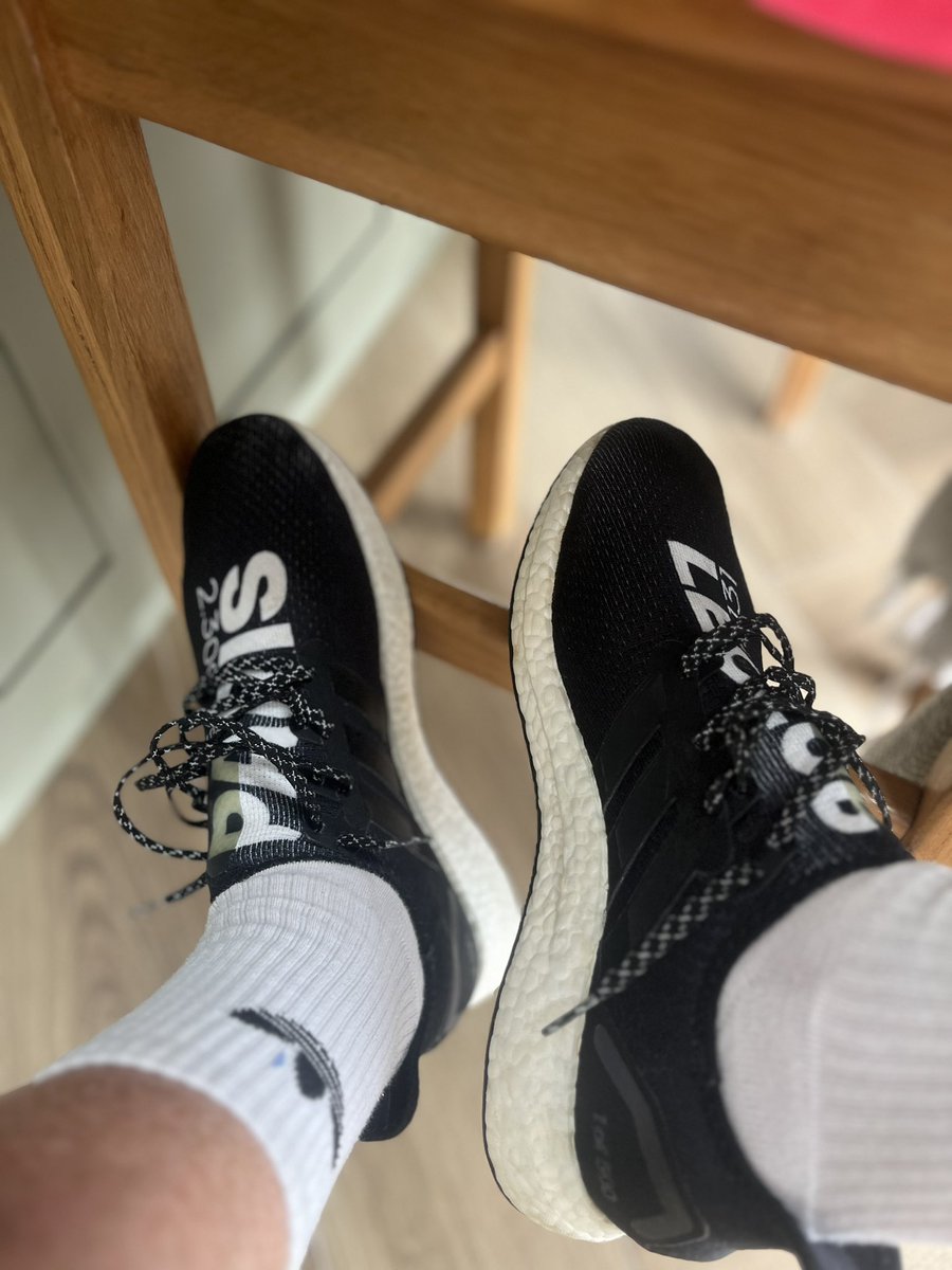 eannac5's tweet photo. @adiFamily_ @The_Dassler Breaking out these rarities. https://t.co/W40ywCm9pT