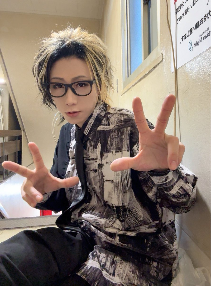 Shinsaku_Drum's tweet photo. 本日はブランドロイドで1日復活でした！
久しぶりだったけど曲は頭と体に入ってた☆
楽しかったーo(^-^)o
集まってくれたみなさま
ありがとう(￣▽￣)

HIDEKI さん誕生日おめでとうございます^ ^ https://t.co/t6WzpV9Hex