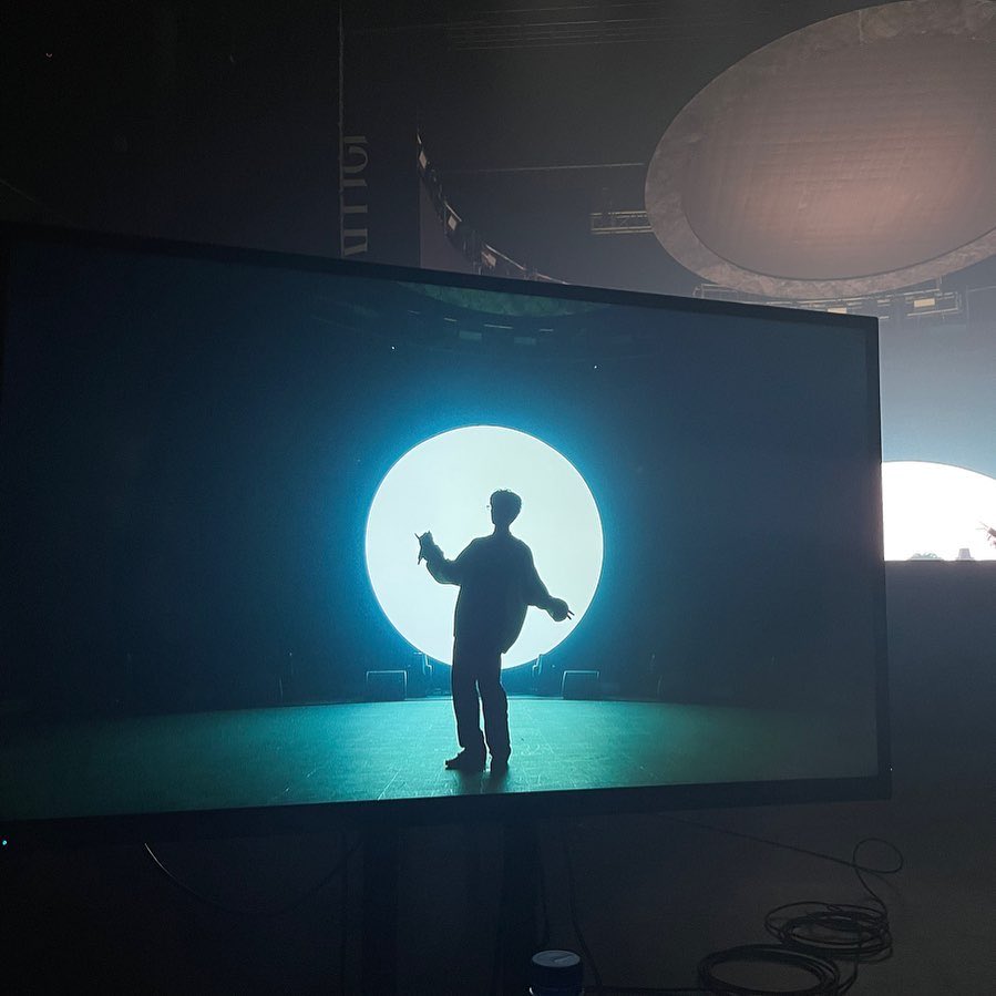 kimharubi's tweet image. 🗓️211003

"131 LIVE PRESENTS: B.I FIRST ONLINE CONCERT"

Photo①📸 cr. pic &amp;amp; TEAM B.I

정말 아주 오래된 일처럼 느껴져요.
모든 순간이 한빈이와 TEAM B.I가 차곡차곡 쌓아온 소중한 순간...🎞️✨

#BI #비아이 #김한빈 #KIMHANBIN #ビーアイ