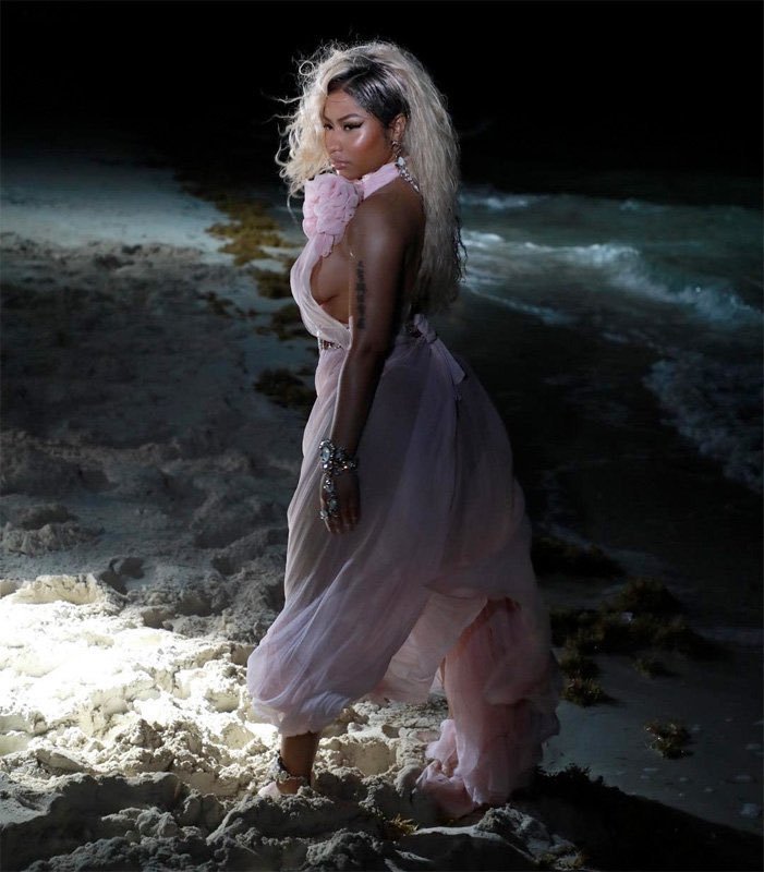 𝕄𝕒𝕣𝕒𝕛𝕖𝕤𝕥𝕪 𝔼𝕝𝕚𝕥𝕖 tweet media