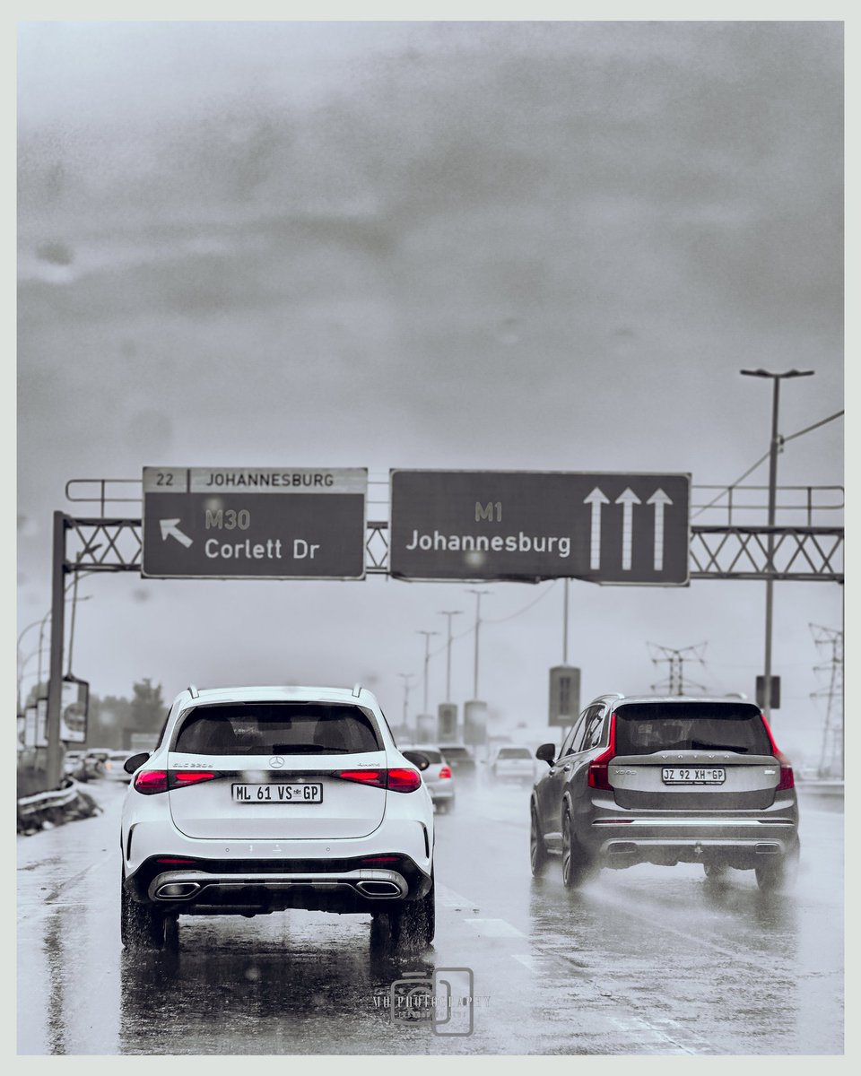 Its_MartinHill's tweet image. Weathering #highway #jozi #monochrome #mobilephotography