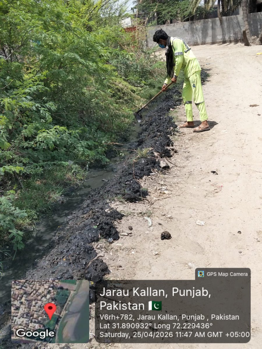 norpurthalsgwmc's tweet image. ڈیسلٹنگ:
نالوں کی صفائی کے ذریعے پانی کی روانی کو بہتر بنایا جا رہا ہے
#suthrapunjab
#cleanpunjab 
#greenpakistan 
#Pakistan 
#SGWMC
