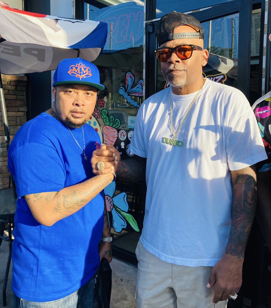 MaylonMiranda's tweet photo. This kinda talk is only reserved for the bosses. #MirandaEntertainment #NuNetwork pulled up on Dame Dash #rocafella https://t.co/t74KEBNZp5