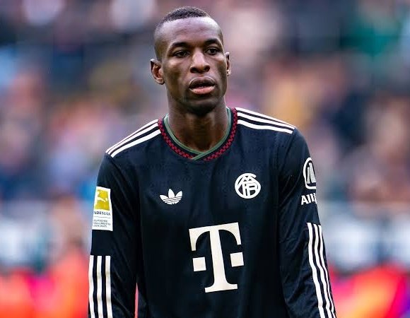 FC Bayern Türkiye tweet media