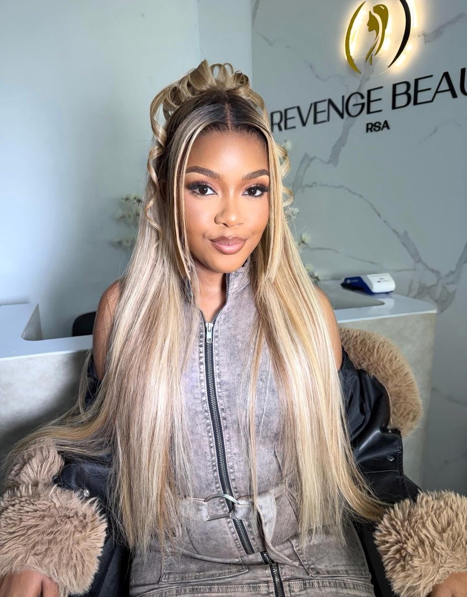 Mihle Mgwebi tweet media